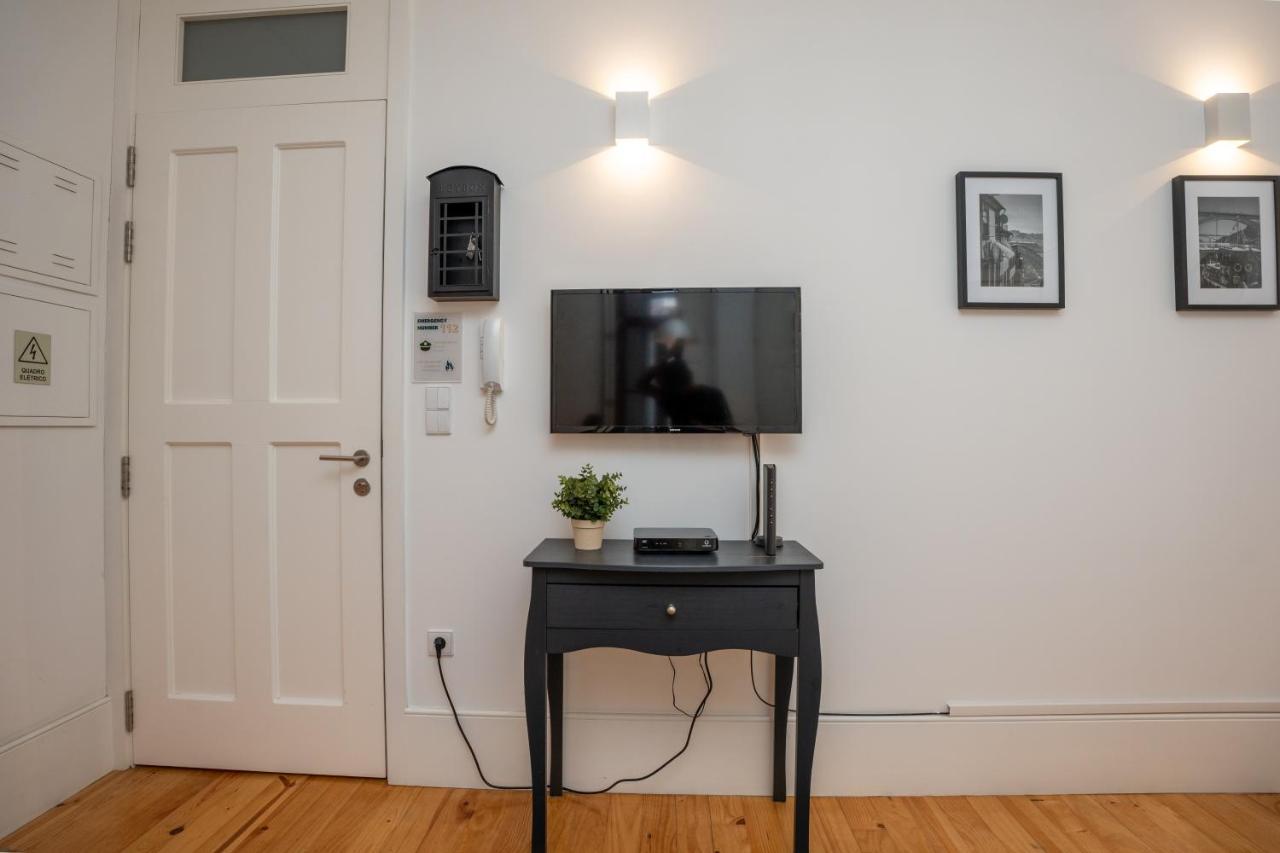 Host Wise - Peaceful Amazing Apartment - Ace Location Porto Eksteriør billede
